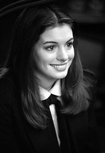 anne hathaway - anne hathaway