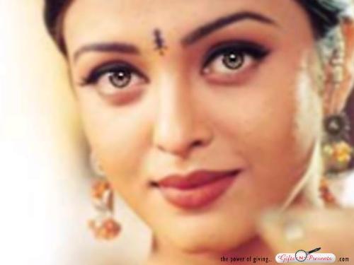 Aishwarya Rai - Look into her eyes.......the most beautiful eyes in the world