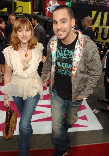 Anna and Mike - Mike Shinoda with his wife Anna. They soooo pretty