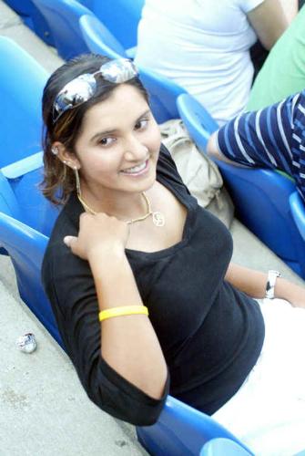 sania6 - sitting on chair