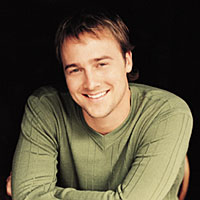 My Bebs - I love bebo.  what a heartthrob.  to bad he just got married...