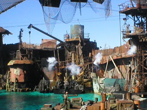 Photos at at the Waterworld set  - These are my photos during my trip to  Universal Studios.i've visited different movie sets during my visit to universal studios. One of them is the set of Waterworld.It's really fun being able to experience a live movie set performance. I just stared in wonder and awe. It's really a great experience for me.