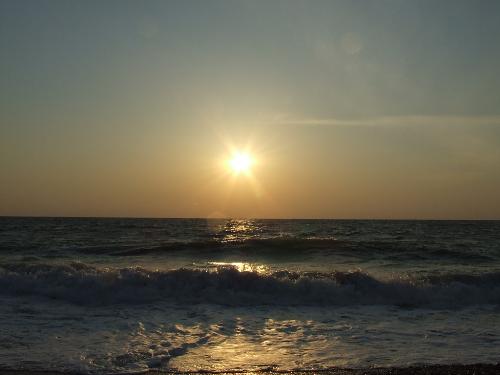 The sun making love with the sea... - VAMA VECHE