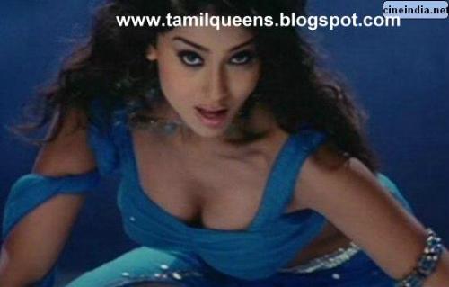 shriya -             she is the my hottest girl.