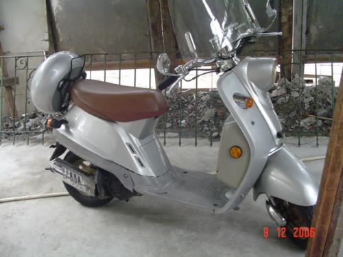 my scooter - this is the scooter im talking about. its a china made scooter that looks like a vespa.