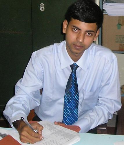 my pic - me in college