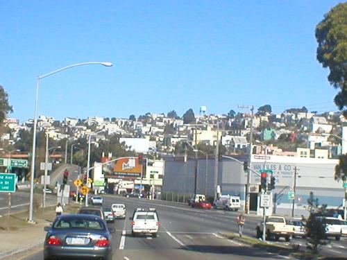 San Francisco photos  - These are some of the photos taken during my visit to San Francisco. I had a great time att San Francisco. The view of the bridge is really great. i feel like of the stars that I've watched before that was shot in San Francisco. i really love it here.