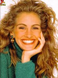 Julia Roberts - Julia Roberts Smiling