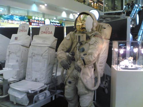 Walk in the Moon anyone :) - THis was taken inside Dubai duty free last january 2006 using my nokia 6630.