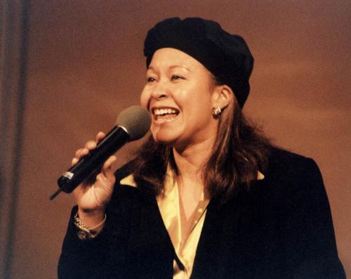 singing - she's got a beautifol voice
