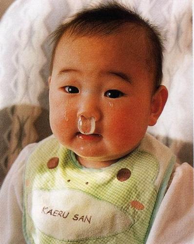 funny baby pictures - WATER LEAKAGE