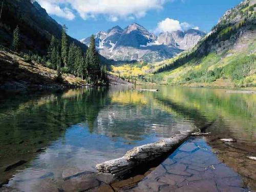 Nature - mountain - Mountain and its reflection on a river. Amazing