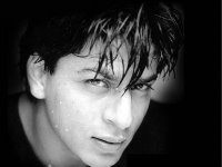 Bollywood King Shahrukh Khan - Bollywood Shahrukh Khan Photo in Black and White colours for all his Fans who have not seen it.