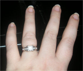 my wedding ring - A picture of my wedding ring. :)