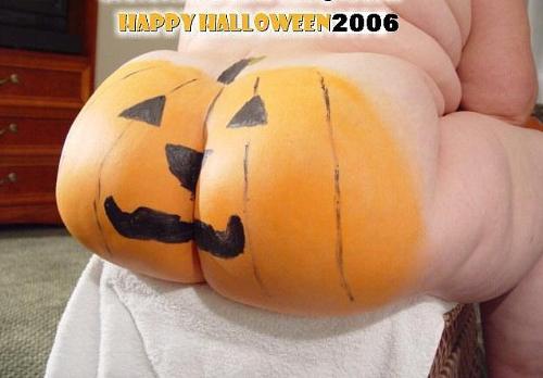 Pumpkin hole - Best Holloween Costume