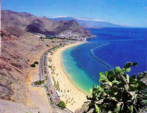 Cool and Beautiful Beach - Going to a beach is very exciting