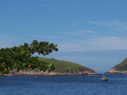 another view - itaipu beach