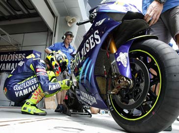 Valentino Rossi .. champion! - RossiFUmiiii