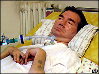 piergiorgio welby - piergiorgio welby is suffering of muscular dystrophy and he wants to die.
