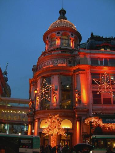Christmas in Paris - Store wars, Printemps - The front entry to the Printemps department store on Boulevard Haussman