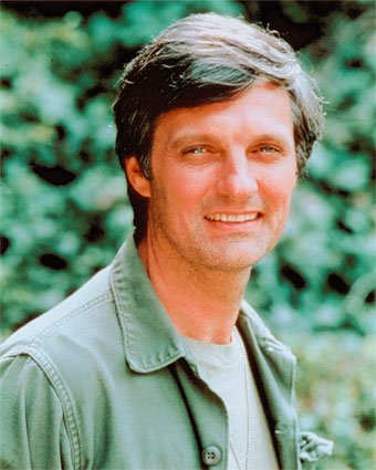 Benjamin Franklin (Hawkeye) Pearce - Hawkeye Pearce - Alan Alda