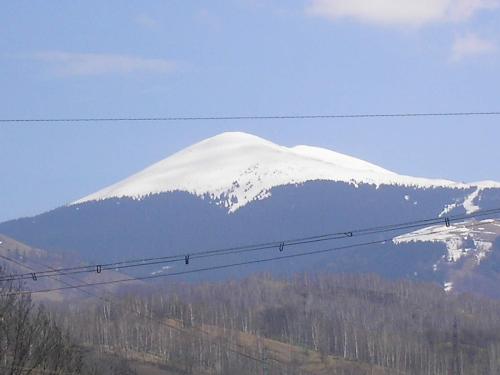 take a look - Yake a look and see the snow from the pond of the mountain. It`s so beautiful, next year, i will go again.;)