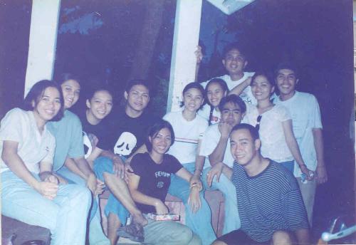 High friends get-together - This is a December get together with High School friend in the late '90s, well, memories I am already aging, hehe.