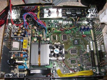 Insides of my Xbox - Thats the first time i m seeing insides of my xbox, when i was about to mod it..