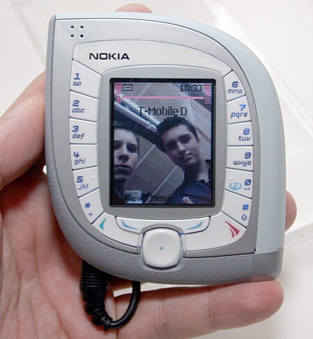 beautifull mobile - its nokia 7600 u can really enjoy it!
