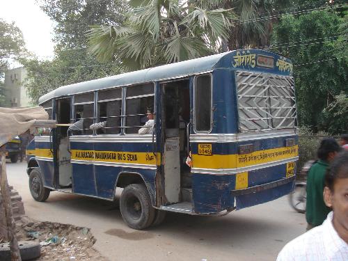 bus - Bus in Allahabad.