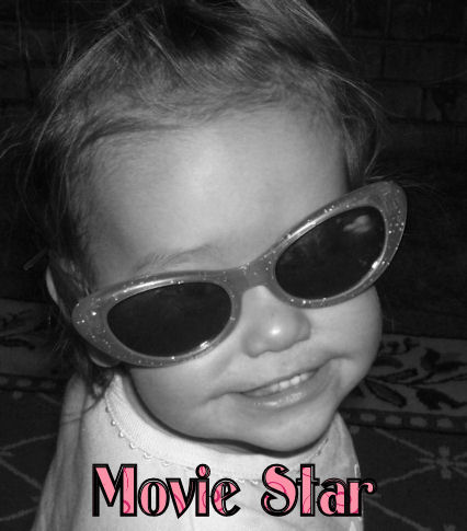 Movie Star  - Ana