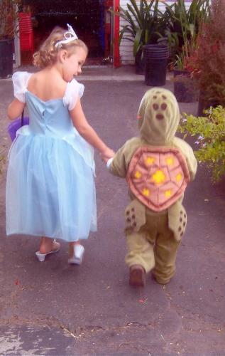 halloween 2006 - This is my kids at Halloween this year!