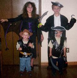 my kids dressed up for halloween - my 4 children dressed up for halloween