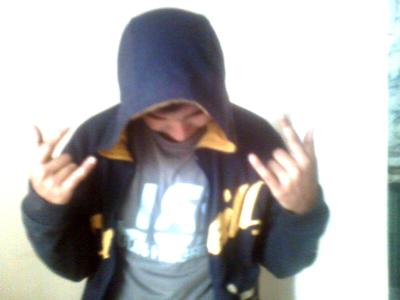 yu - xtra mode..... yu...wanna b lik me...just join wth me