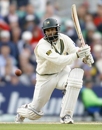 Muhammad Yousuf - Record Breaking Muhammad Yousuf