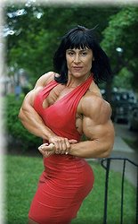 Girls Arms in body building - This photo shows the biceps of the ladies in body building