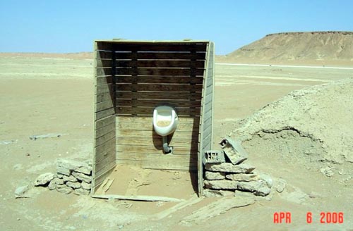 Toilet In Dessert!! - hahahaha... what is this toilet good for??