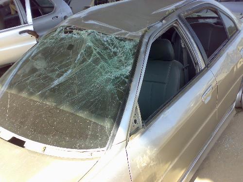 see wat happened - the cool lancer was devastated.
thnk god , no one was seriously injured.