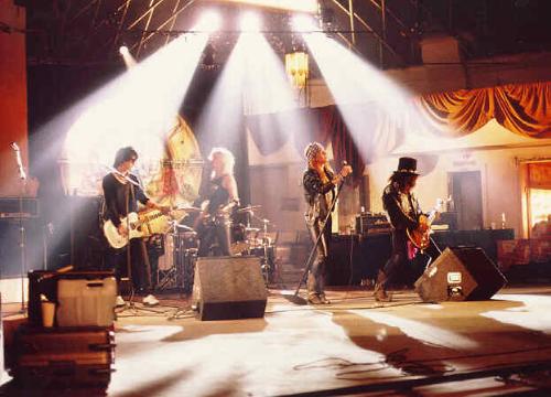 Guns N Roses - Guns N Roses