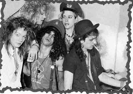 Guns N Roses - Guns N Roses
