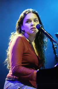 Norah Jones - norah jones