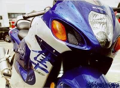 wat a bike  - haya busa wat a bike ? do u like this bike i like it very much worlds fastets bike dont u think so?