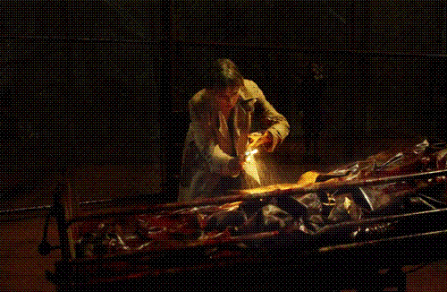 Image 4 - This scence is full of tension.When you watch it you will be atomatically tensed.