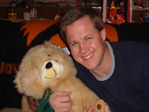 Me and the bear... - Don't talk to me... talk to the bear!!