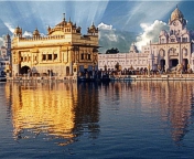 golden temple amritsar - this is a great religious place.people from all over the world come to visit it.