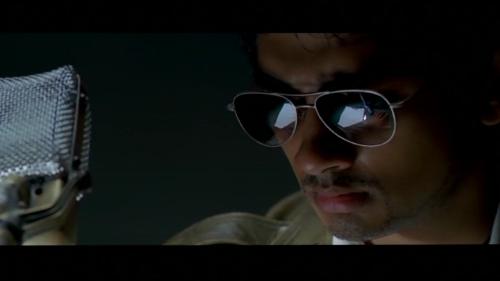 rang de basanti - Siddarth in the Radio Studio.