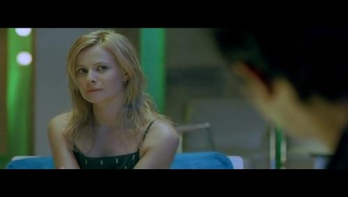 rang de basanti - Alicia giving a wierd look to Aamir