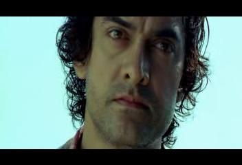 rang de basanti - aamir in angry mood.