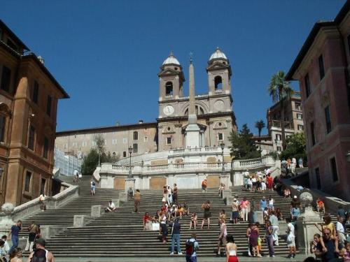 Piazza di Spagna - this is Piazza di Spagna in Rome. i was born in Rome and i lived here until i was 24! i love this city, i think it is wonderful!