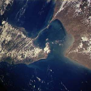 Bridge Made by Rama between India and Srilanka - This is the bridge made by Rama now found by NASA. The bridge is at the base of the sea but satelite images taken here